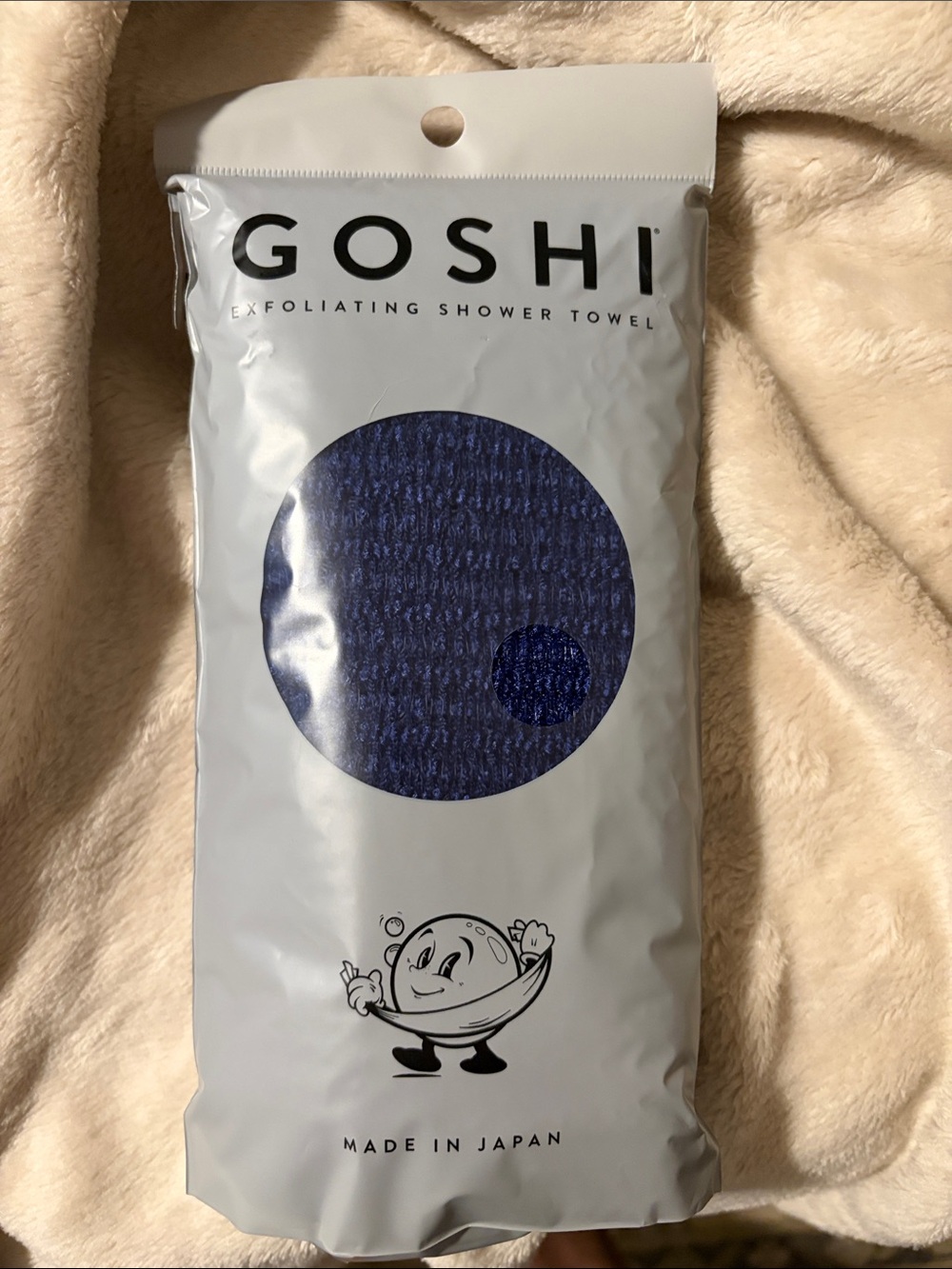 Goshi Exfoliating Shower Towel in Navy